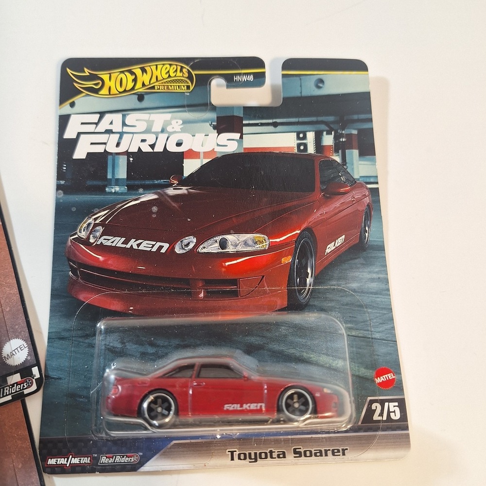 Hot Wheels Boulevard Toyota 3 Cars Soarer & 18 Toyota 4RUNNER - Picture 6 of 7